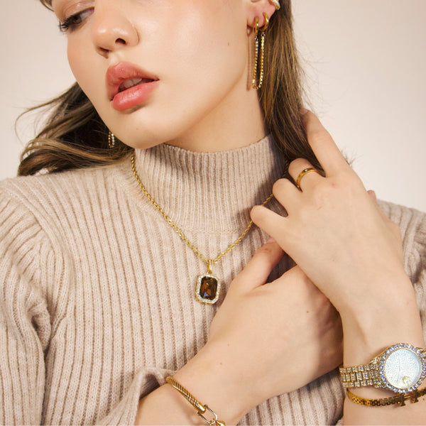 Elegance Gold Bracelet