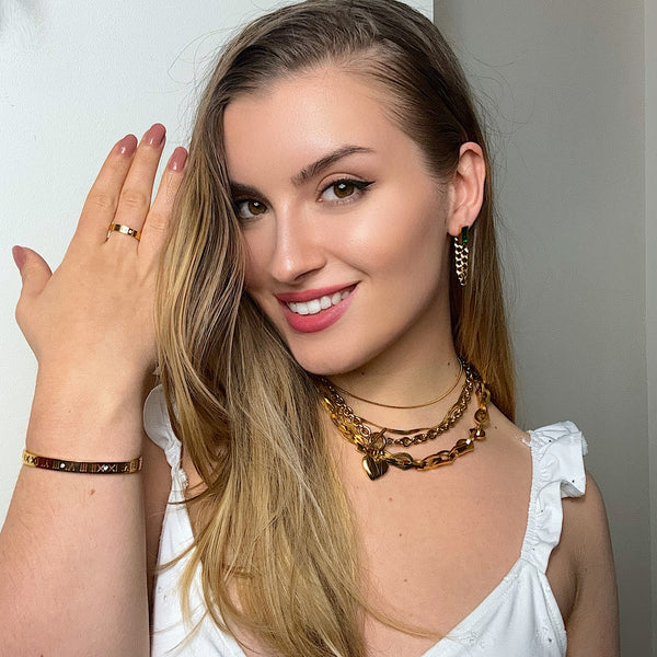 Queen Gold Bracelet