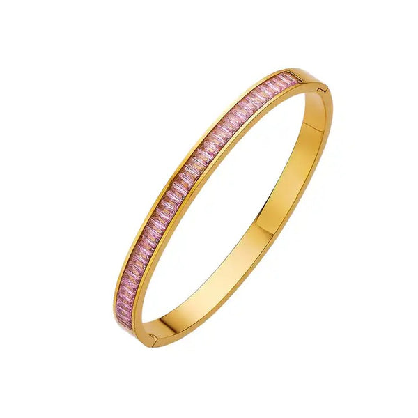 Exquisite Gold Bracelet
