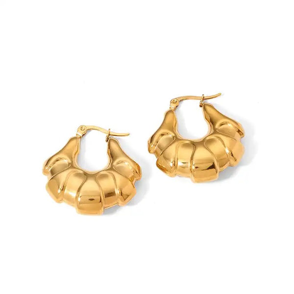 Gleam Gold Earring