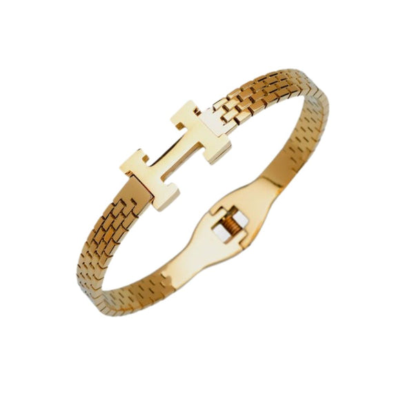 Elegance Gold Bracelet