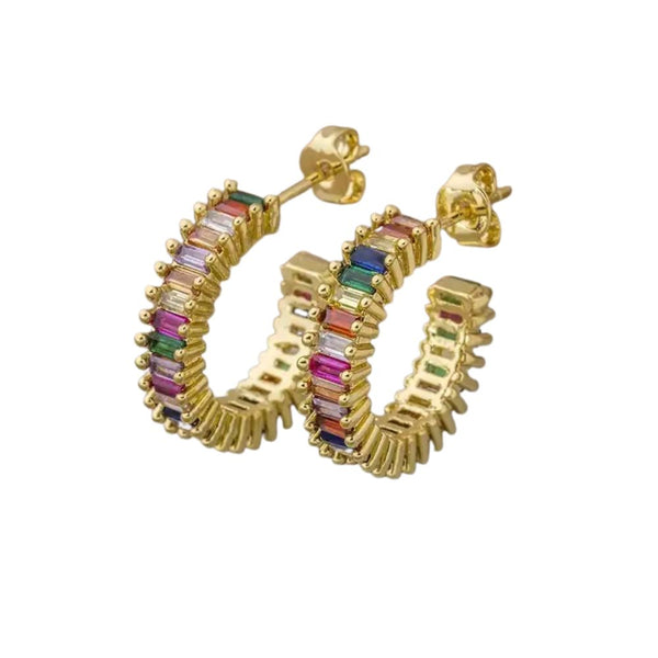 Refined Gold Earring